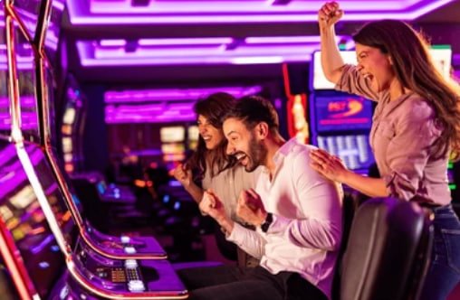 မြန်မာ့ ဘောလုံးနှင့် Esports Sportsbook လောင်းကစား